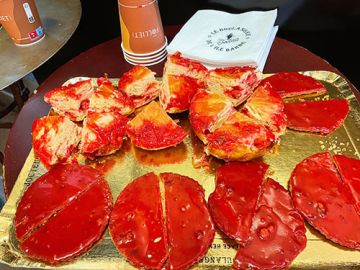 Tour déjeunatoire dans les Halles de Lyon - Paul Bocuse